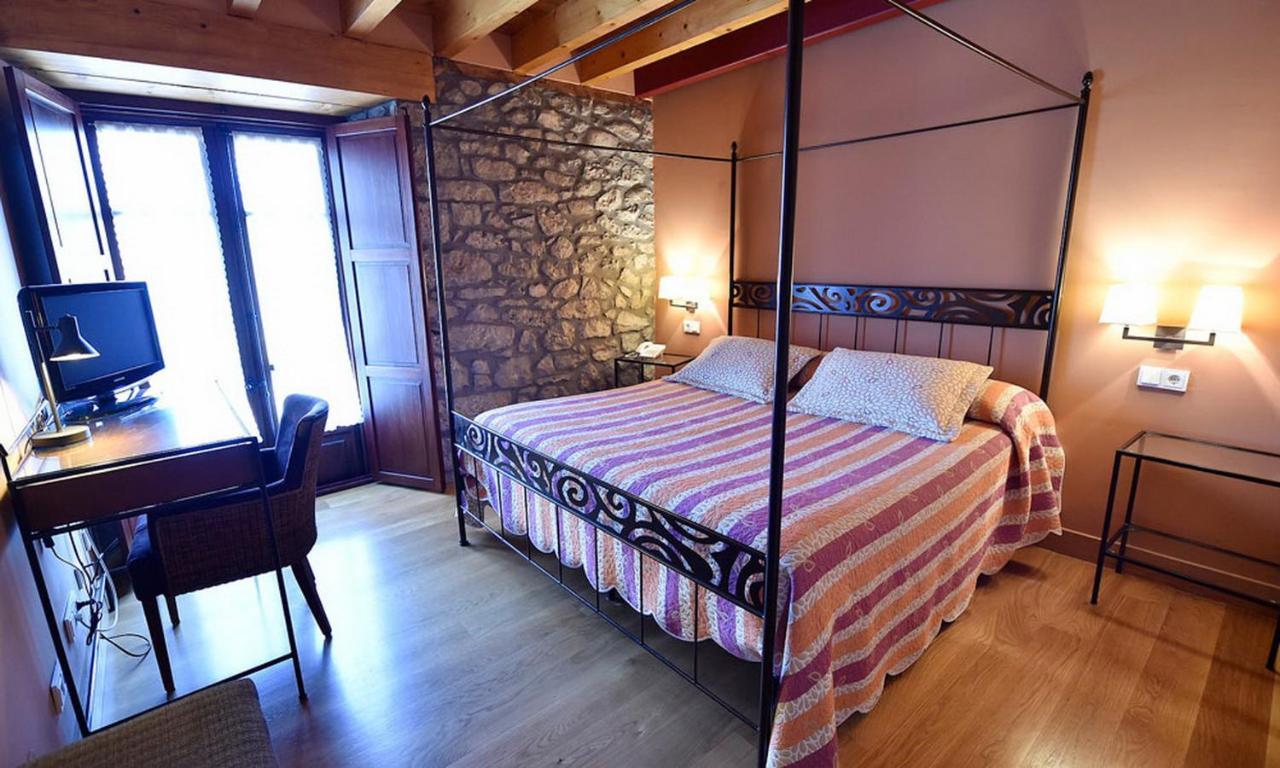 Posada Termino Hoznayo Buitenkant foto